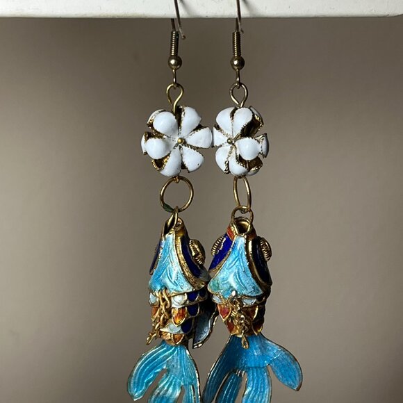 Handmade Vintage Cloisonne Fish Earrings Blue White Long Dangle Faintail Floral - Picture 9 of 9